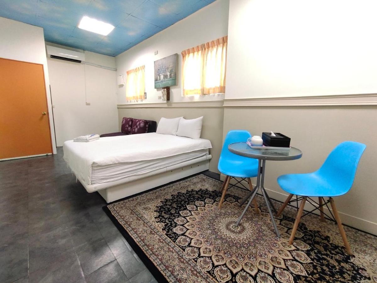 Lantian Baiyun Apartment Kota Hualien Bagian luar foto