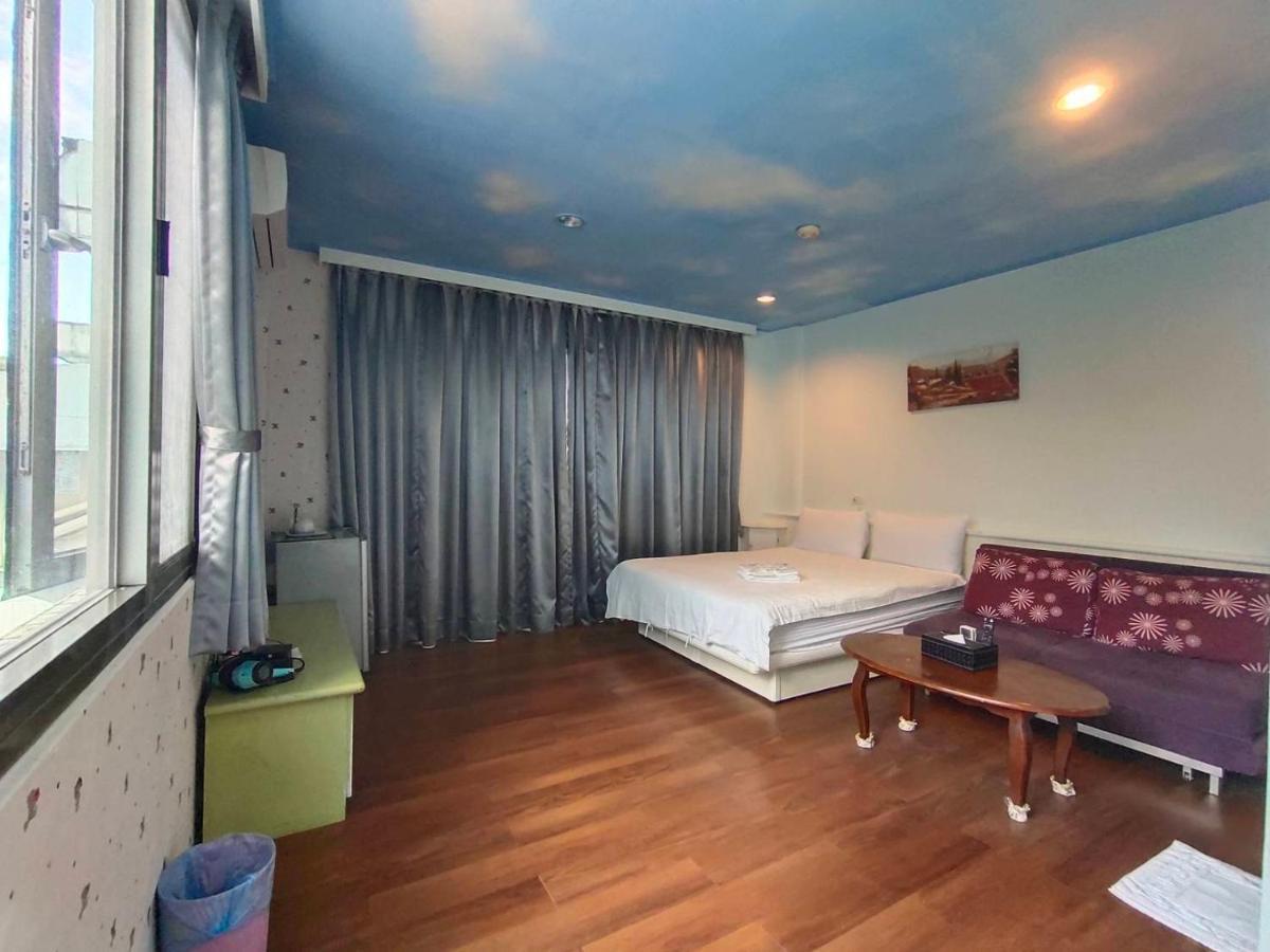 Lantian Baiyun Apartment Kota Hualien Bagian luar foto