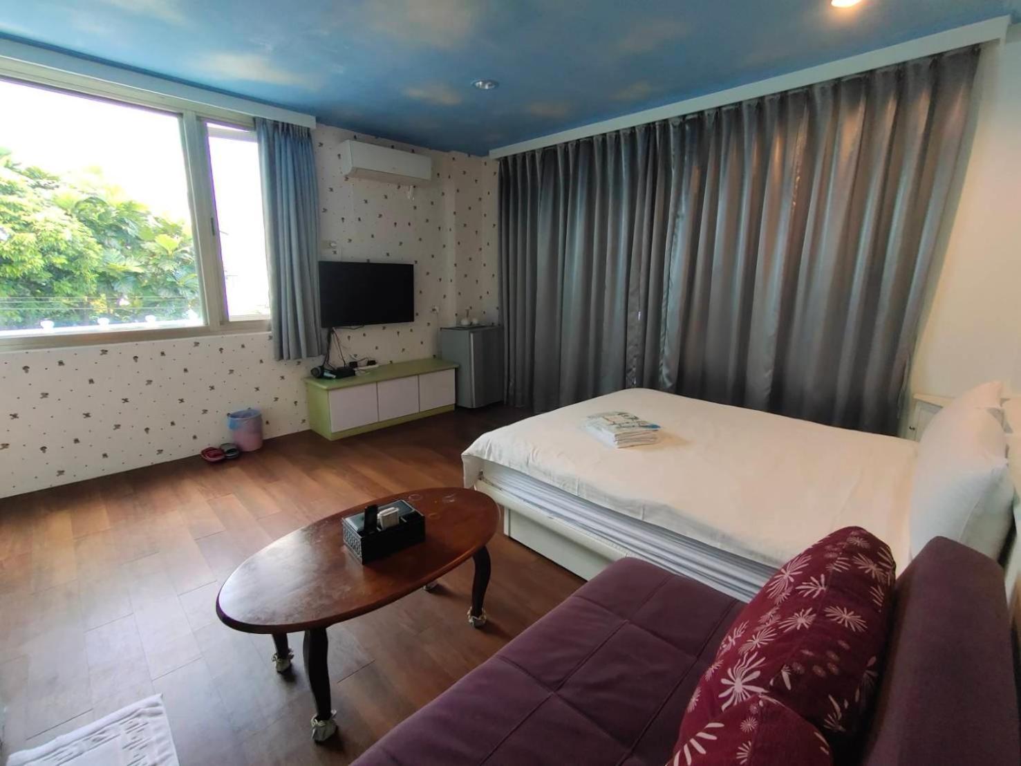 Lantian Baiyun Apartment Kota Hualien Ruang foto